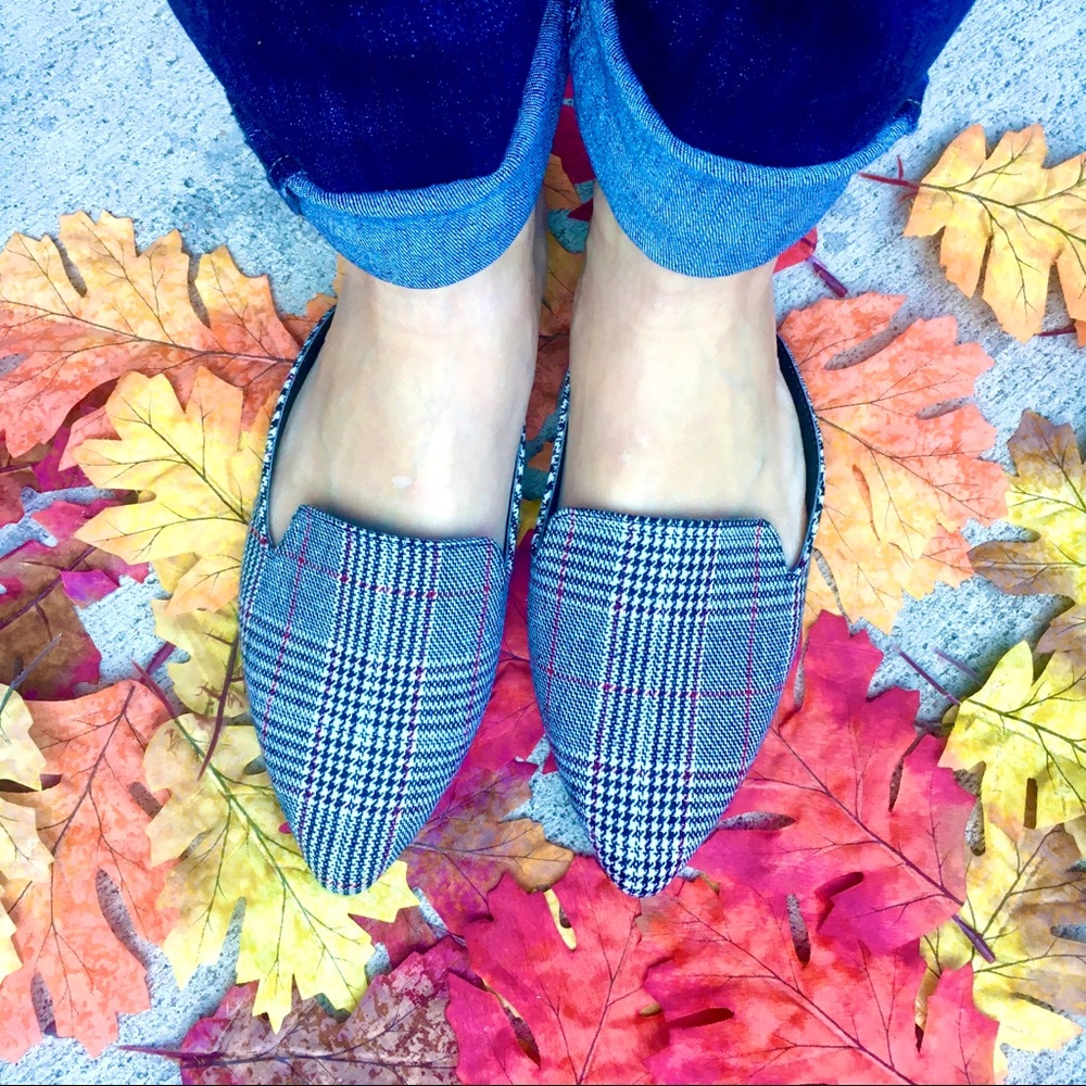 NWT Mules Glen Plaid Black/Grey Tweed Almond Toe - Picture 2 of 7